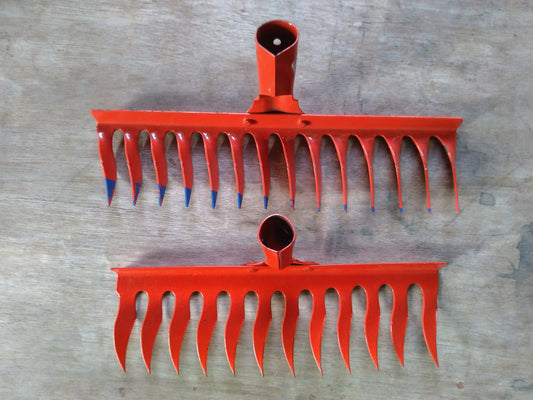 Garden Rake + Handle
